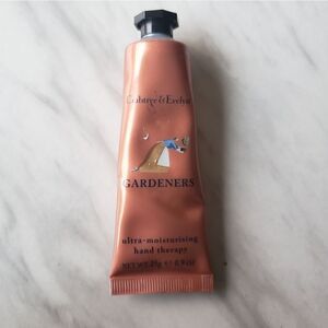 CRABTREE & Evelyn Gardners Ultra Moisturizing Hand Therapy New 0.9 oz